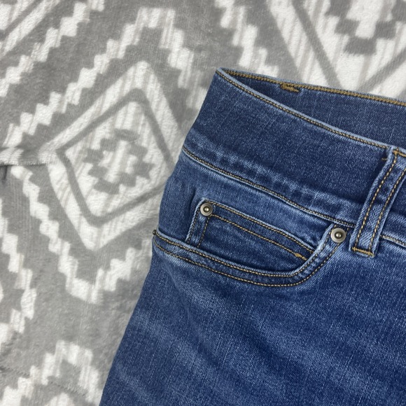 Spanx Flare Jeans Womens XL Regular Midnight Shade Stretch Denim Slimming - Picture 3 of 14